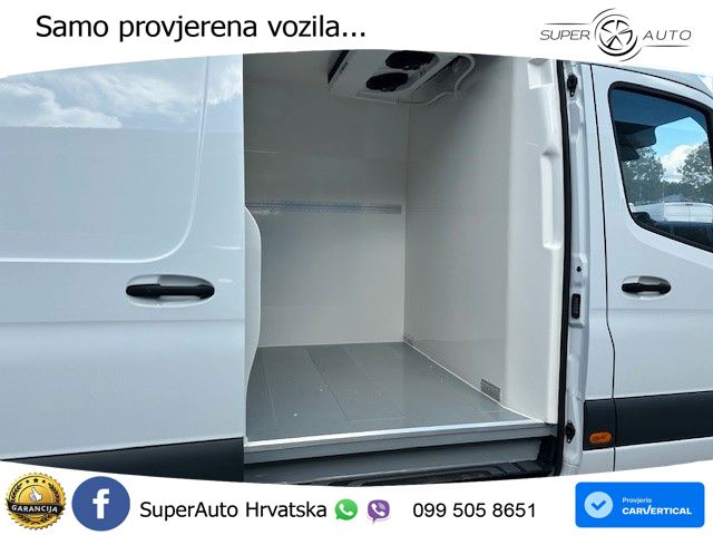 Mercedes-Benz Sprinter 150 KS