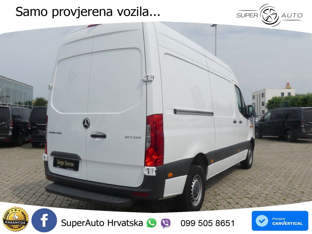 Mercedes-Benz Sprinter