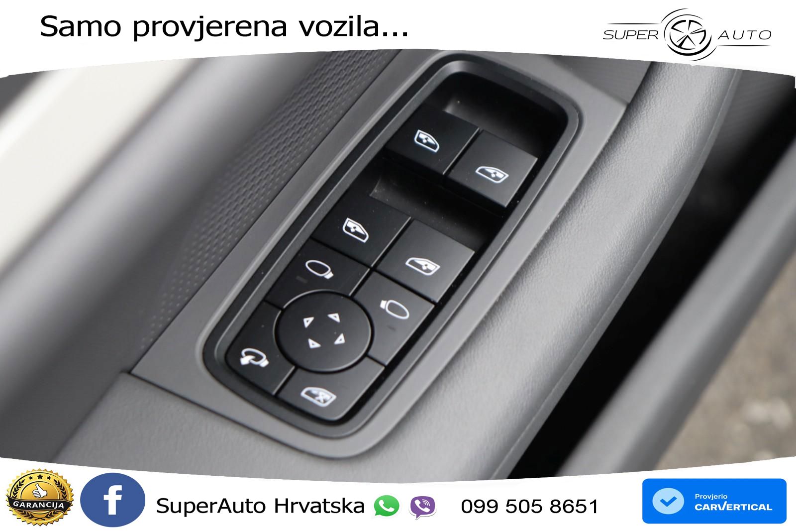 Porsche Taycan Performance Plus 93.4 kWh (476 KS)