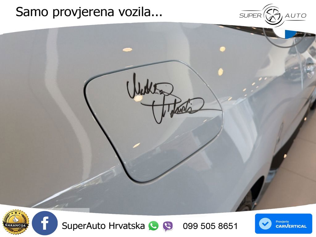 BMW M4 CS 3.0 (550 KS) xDrive Steptronic