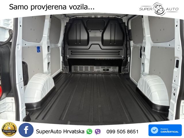 Ford Transit 150 KS