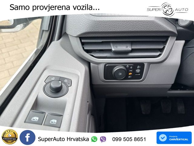 VW Transporter