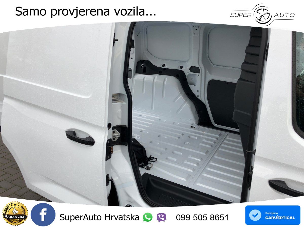 Ford Transit 150 KS