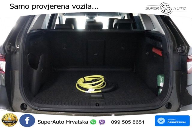 Škoda Enyaq 60 63 kWh (204 KS) Loft LED+GR SJED+ACC