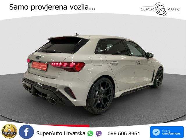 Audi RS3 Sedan 2.5 TFSI (400 KS) quattro S tronic LED+GR SJED+ACC