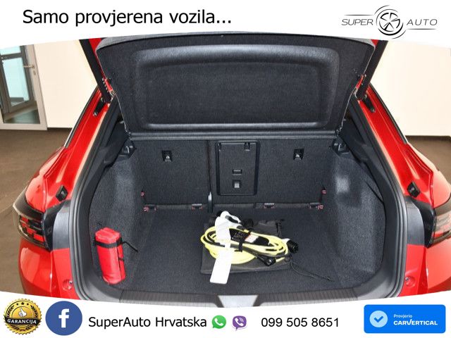 Volkswagen ID.5 Pure 55 kWh (170 KS) LED+GR SJED+ACC