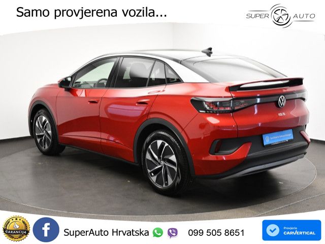Volkswagen ID.5 Pure 55 kWh (170 KS) LED+GR SJED+ACC