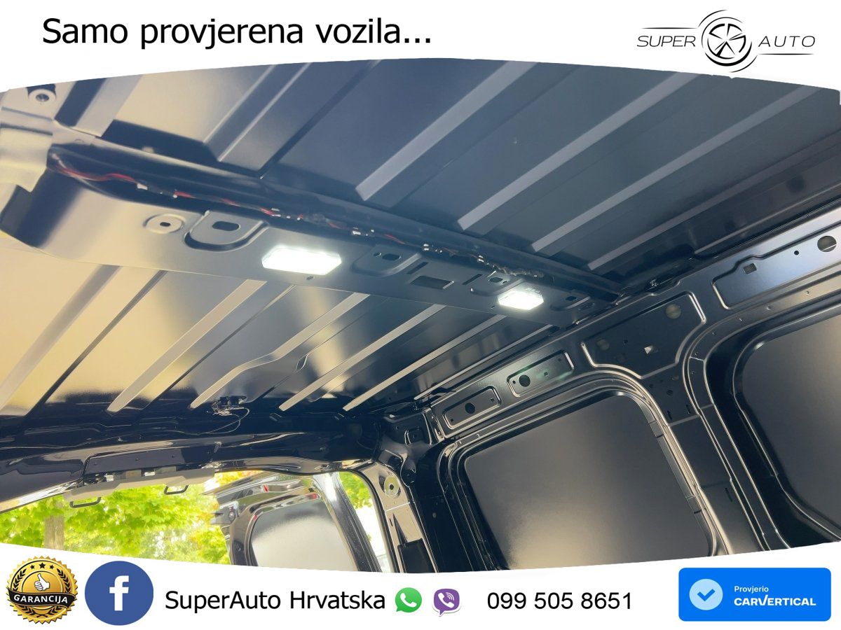 Ford Transit 150 KS