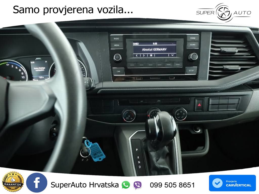 VW Transporter
