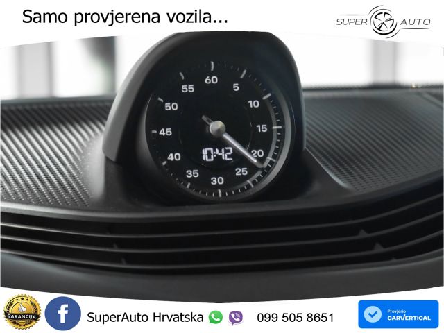 Porsche Taycan Sport Turismo 105 kWh (435 KS)