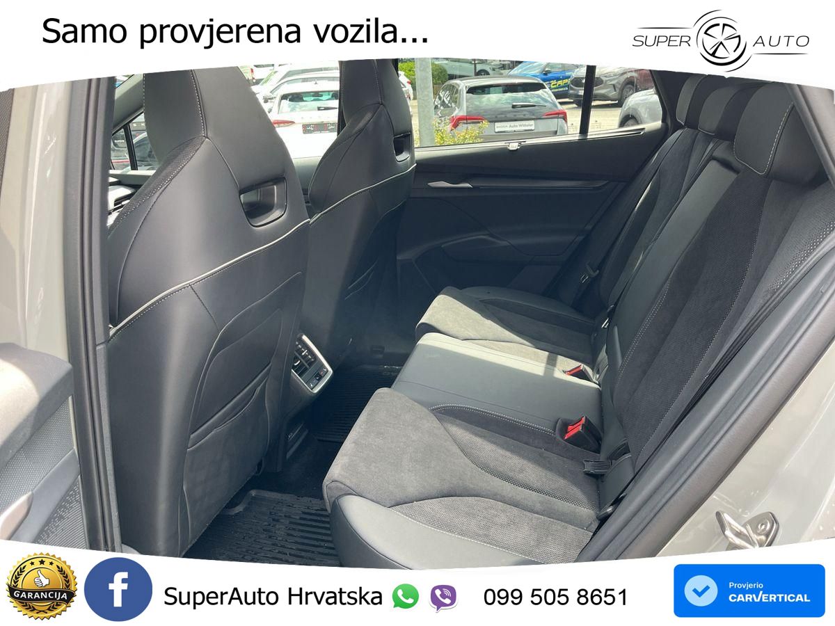 Škoda Enyaq Coupe iV 85 82 kWh (286 KS) SportLine LED+GR SJED+ACC