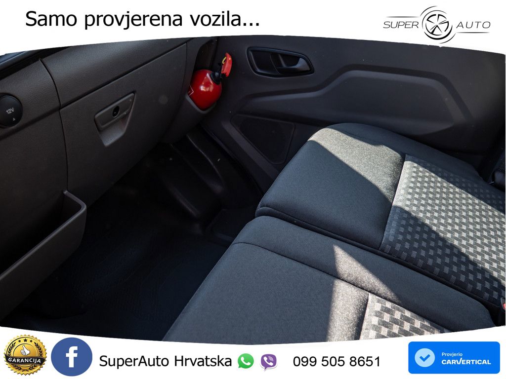 Ford Transit 150 KS