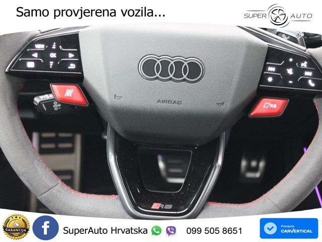 Audi RS3 Sedan 2.5 TFSI (400 KS) quattro S tronic LED+ACC