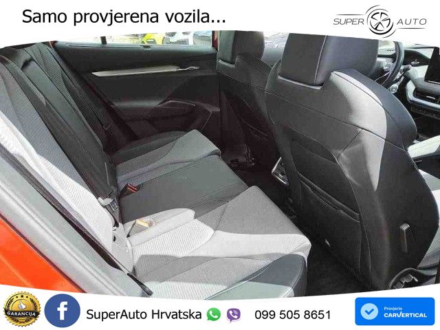 Škoda Enyaq iV 80 82 kWh (204 KS) Selection LED+GR SJED+ACC