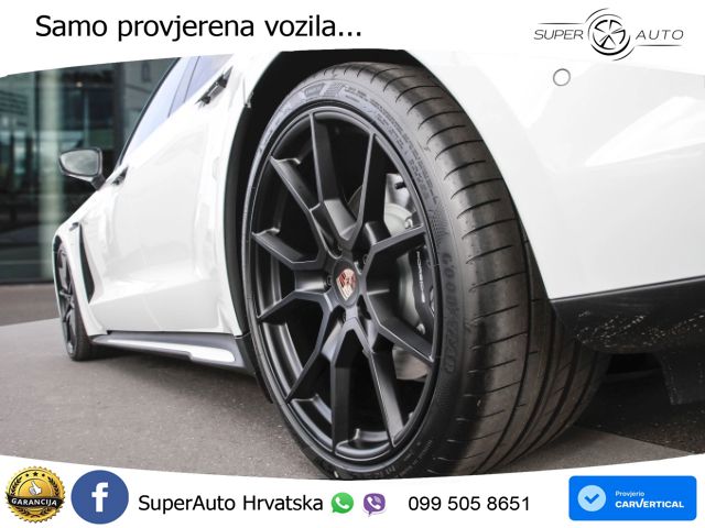 Porsche Taycan 4 105 kWh (435 KS)