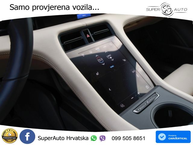 Porsche Taycan 4 105 kWh (435 KS)