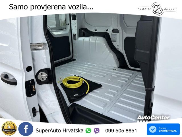 Ford Transit 150 KS