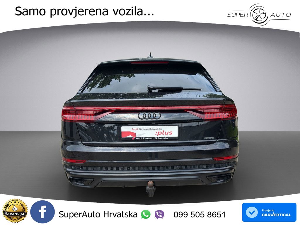 Audi Q8 55 TFSIe V6 (381 KS) quattro tiptronic LED+GR SJED+ACC