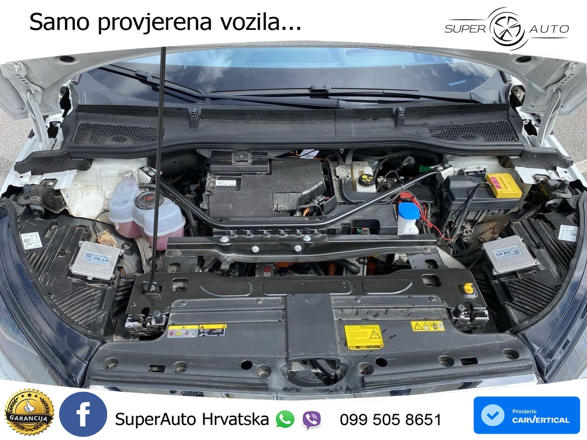 Škoda Enyaq iV 80x 82 kWh (265 KS) AWD Loft LED+GR SJED+ACC