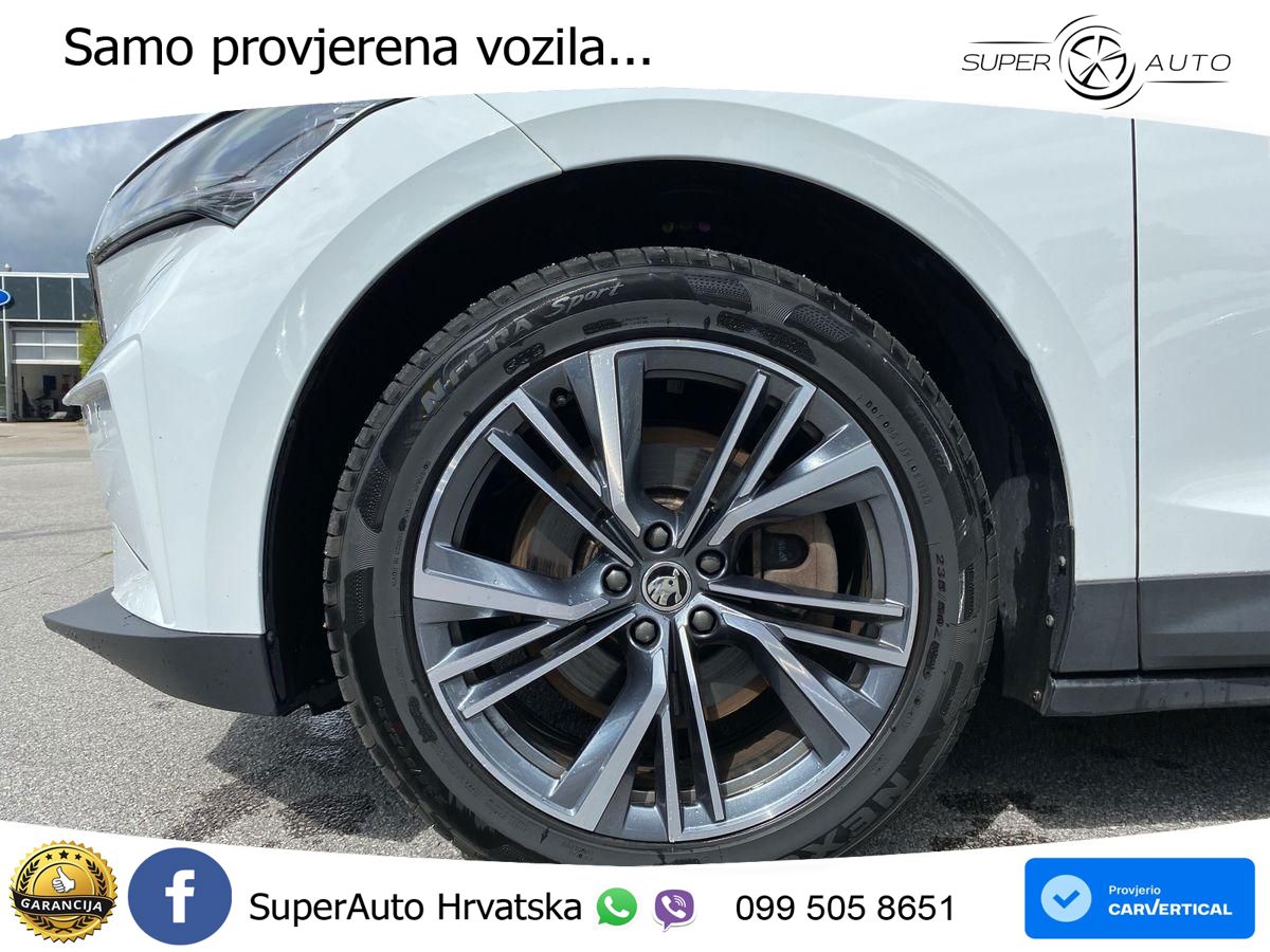 Škoda Enyaq iV 80x 82 kWh (265 KS) AWD Loft LED+GR SJED+ACC