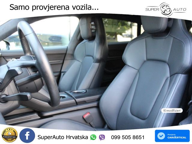 Porsche Taycan Sport Turismo Turbo 93.4 kWh (680 KS)