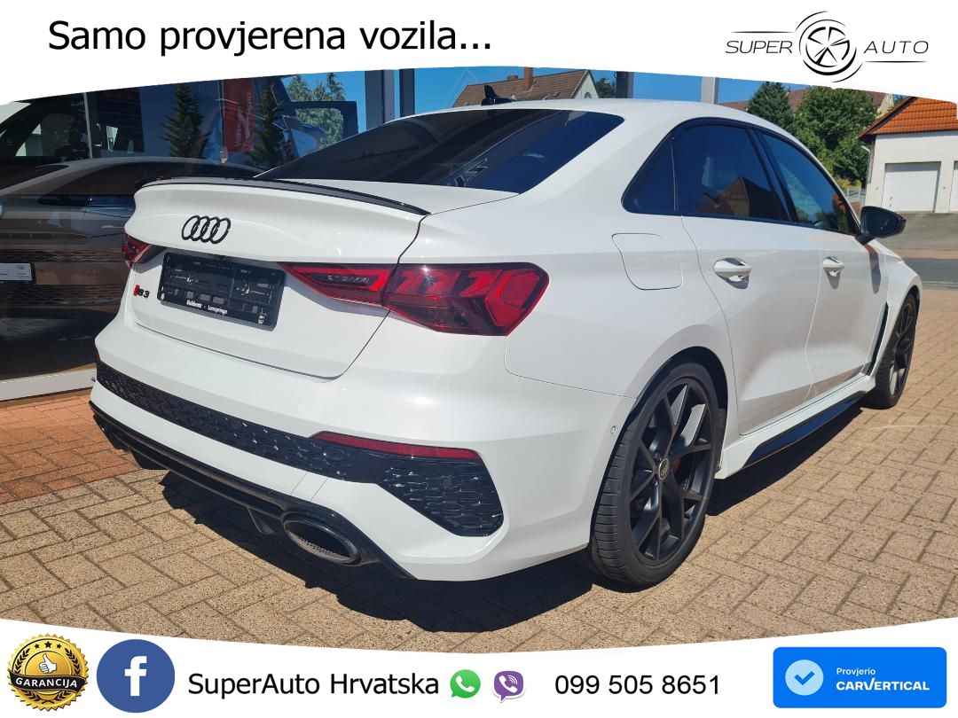 Audi RS3 Sedan 2.5 TFSI (400 KS) quattro S tronic LED+GR SJED+ACC