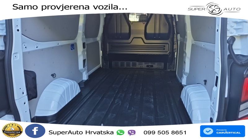 Ford Transit 150 KS