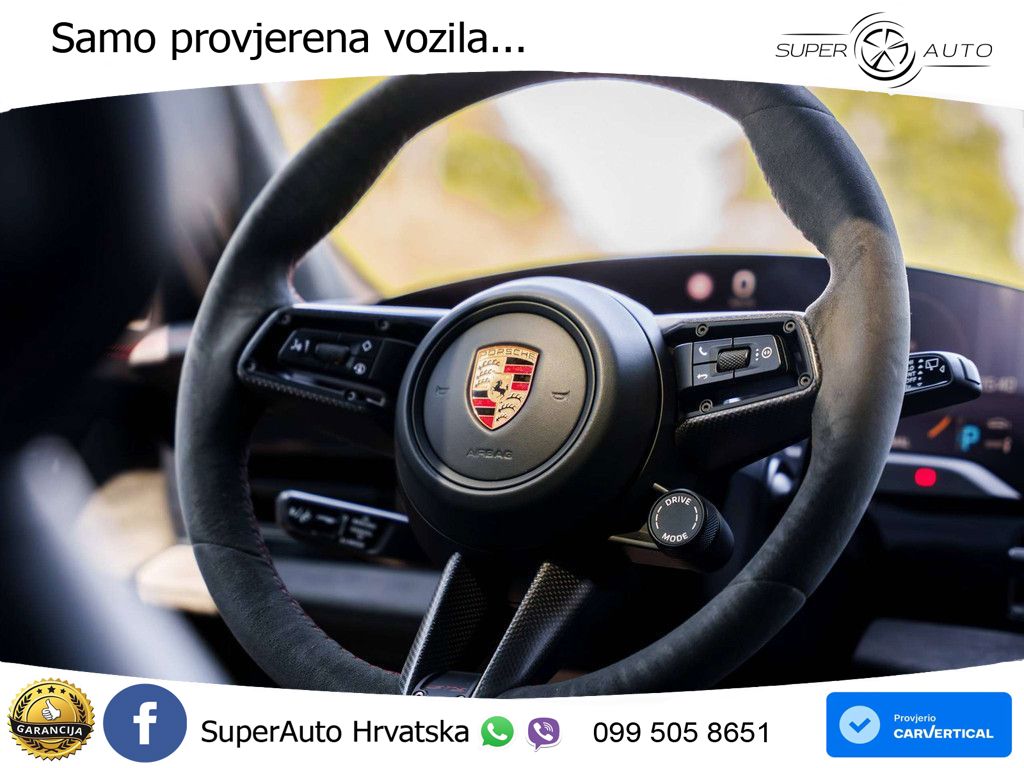 Porsche Taycan Sport Turismo GTS Performance Plus 93.4 kWh (598 KS)