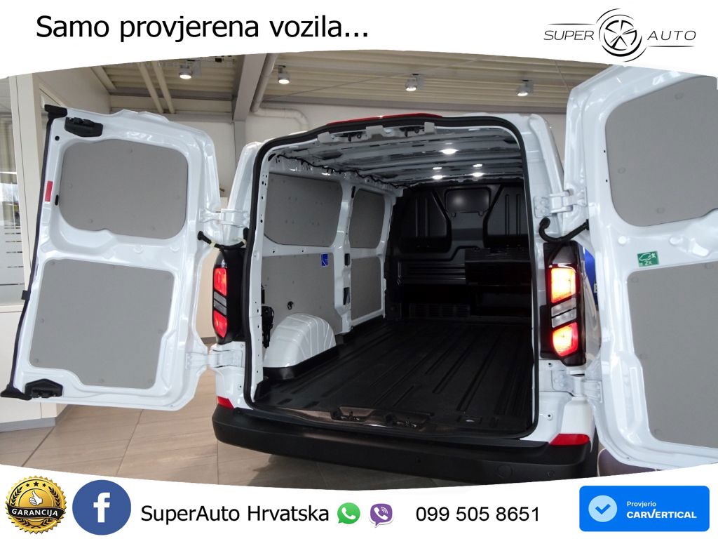 Ford Transit 150 KS