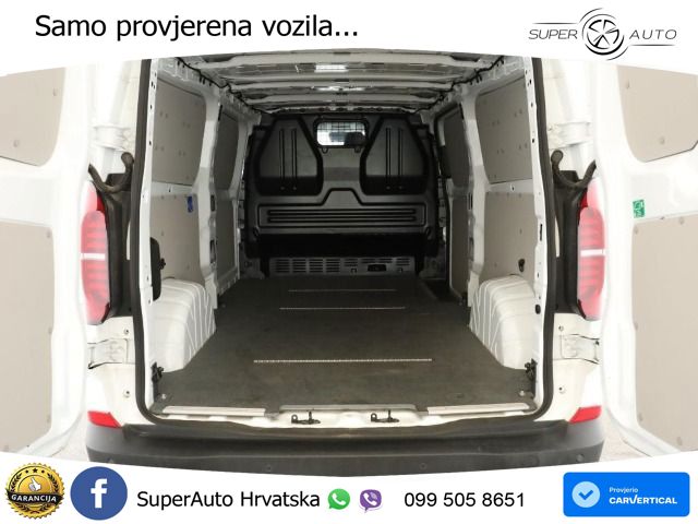 VW Transporter