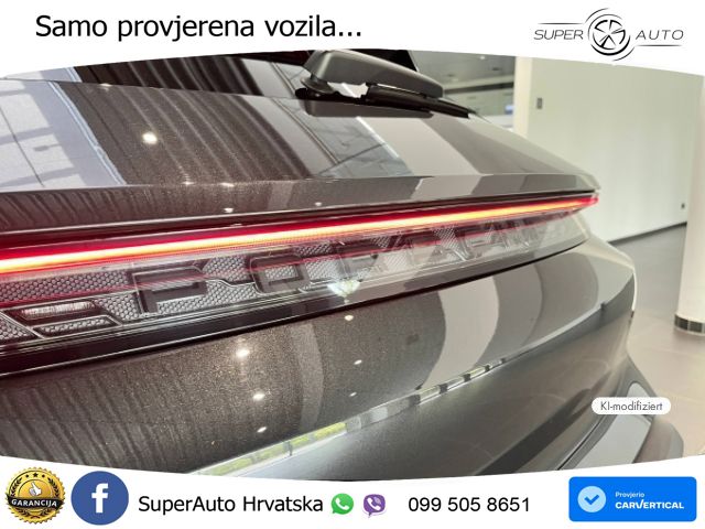 Porsche Taycan Cross Turismo 4 93.4 kWh (476 KS)