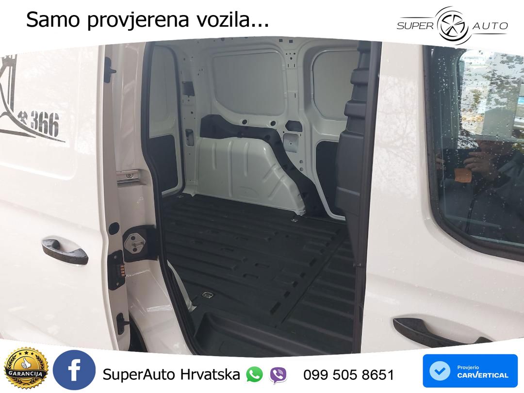 VW Caddy 102 KS