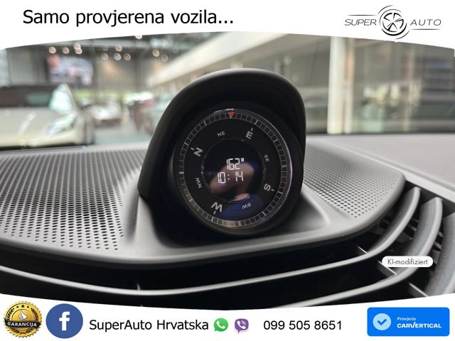 Porsche Taycan Cross Turismo 4S 93.4 kWh (571 KS)