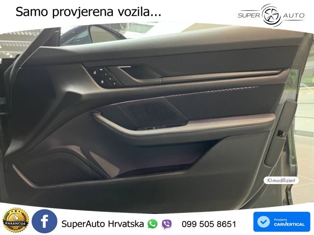 Porsche Taycan Cross Turismo 4S 93.4 kWh (571 KS)