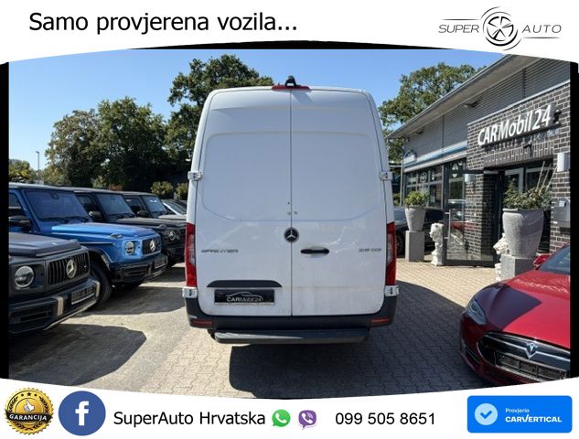 Mercedes-Benz Sprinter 150 KS