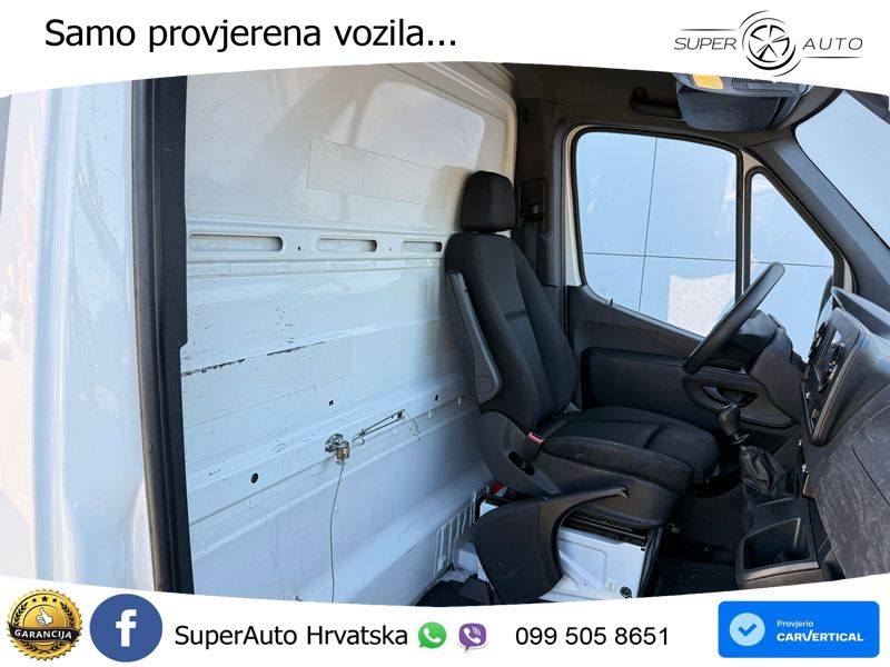 Mercedes-Benz Sprinter 150 KS