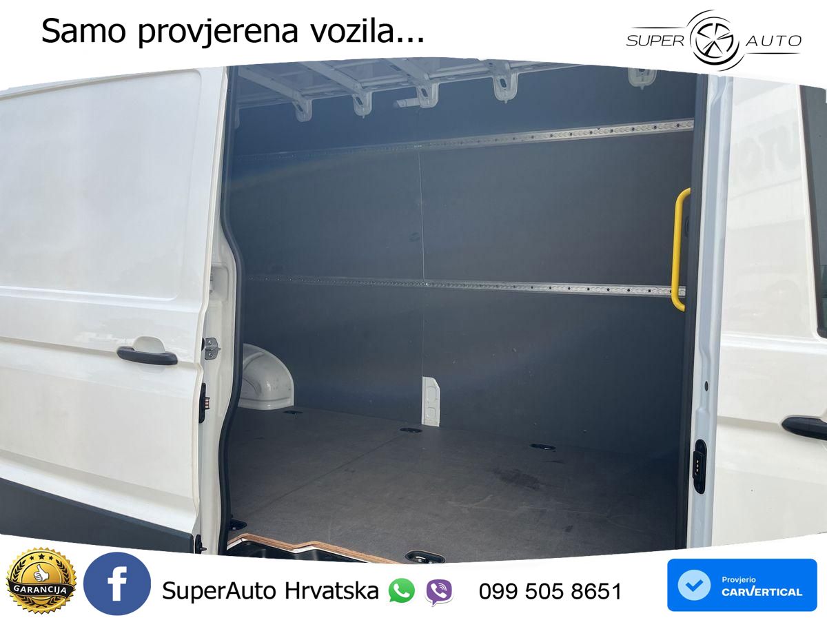 VW Crafter 177 KS