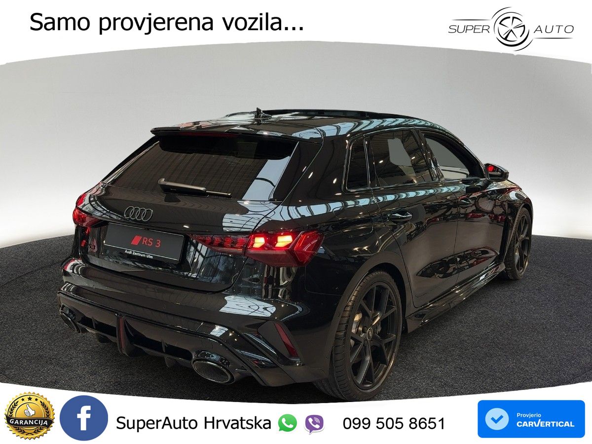 Audi RS3 Sedan 2.5 TFSI (400 KS) quattro S tronic LED+GR SJED+ACC
