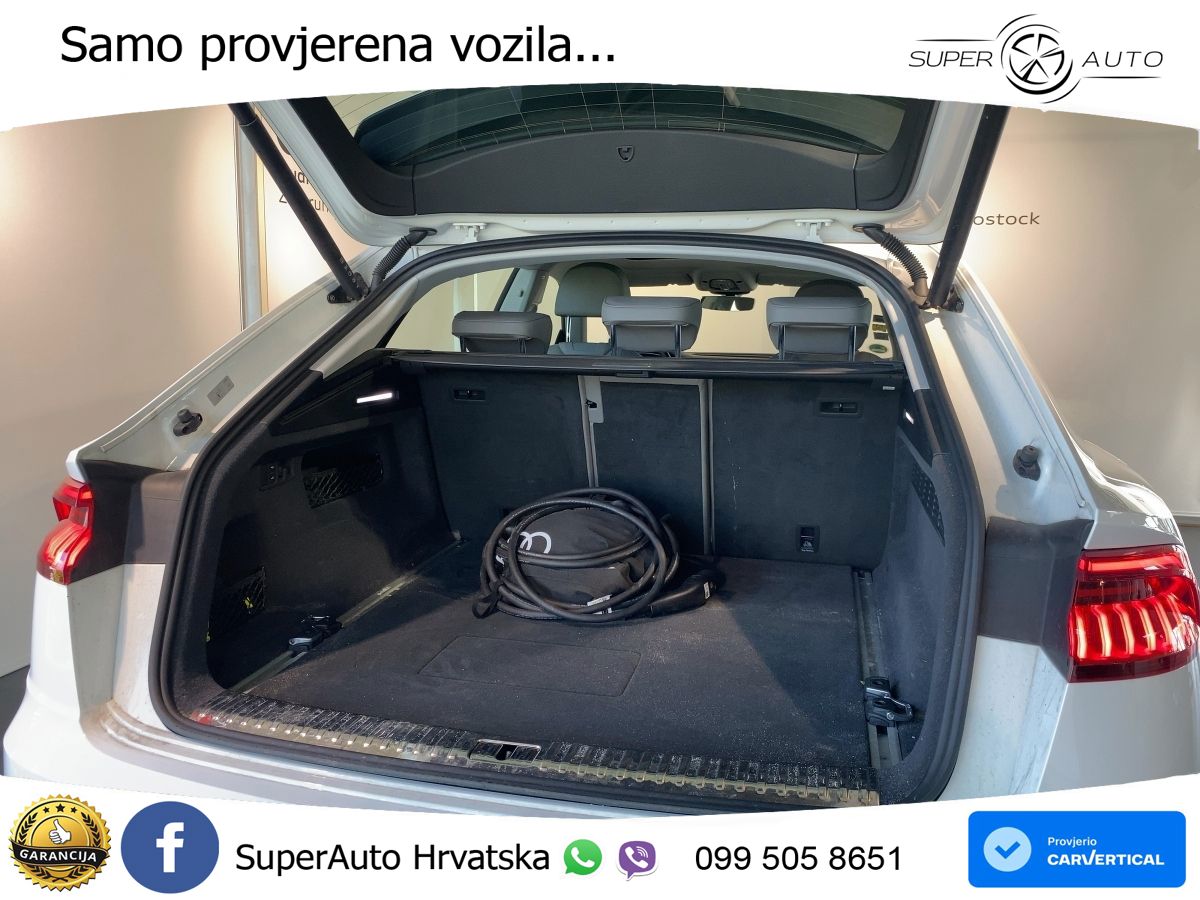 Audi Q8 55 TFSIe V6 (381 KS) quattro tiptronic S line LED+GR SJED+ACC