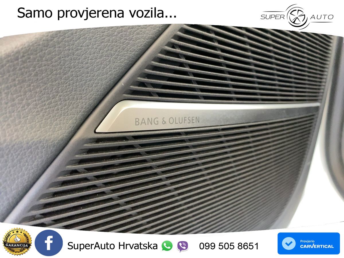 Audi Q8 55 TFSIe V6 (381 KS) quattro tiptronic S line LED+GR SJED+ACC