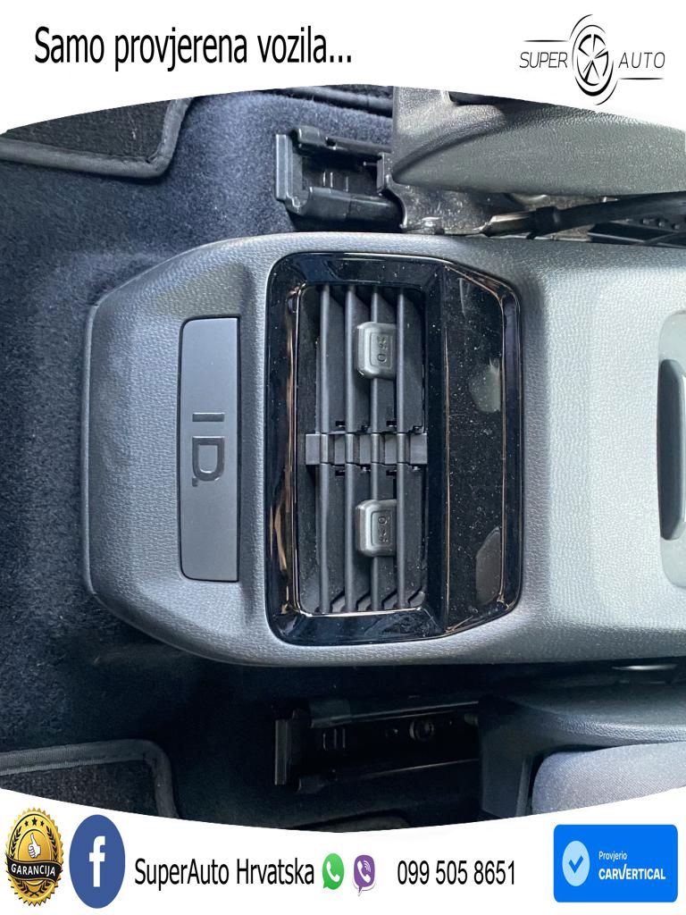 Volkswagen ID.4 Pure 55 kWh (149 KS) LED+ACC