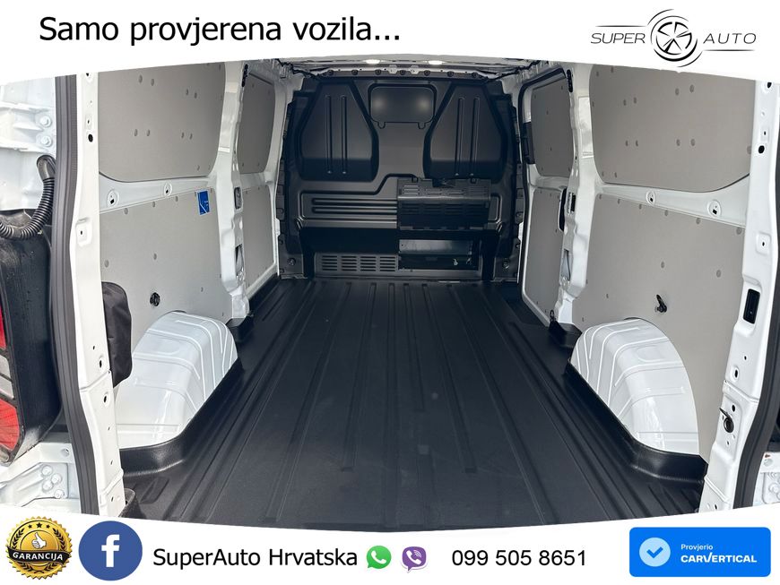 Ford Transit 150 KS
