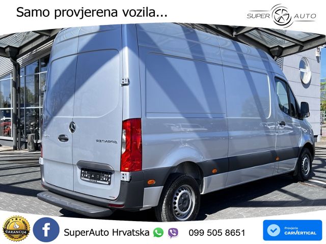 Mercedes-Benz Sprinter 150 KS