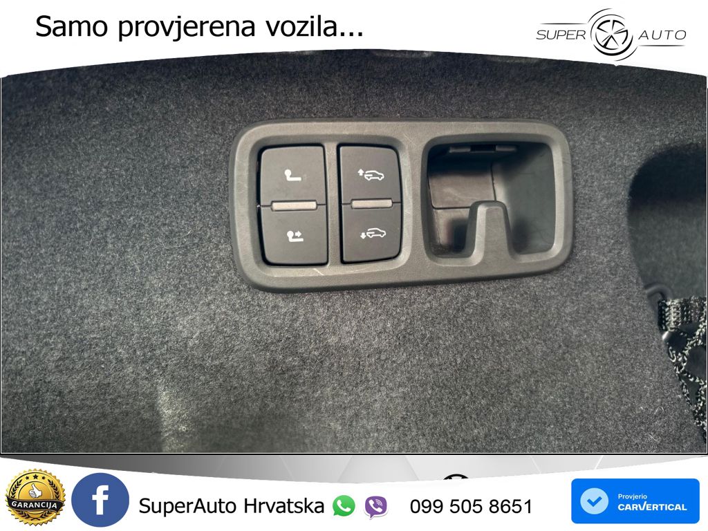 Audi Q8 55 TFSI V6 (340 KS) quattro Tiptronic LED+GR SJED+ACC