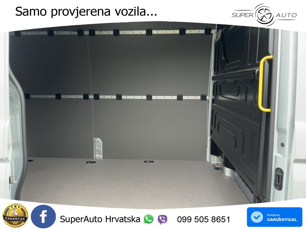 VW Crafter 177 KS