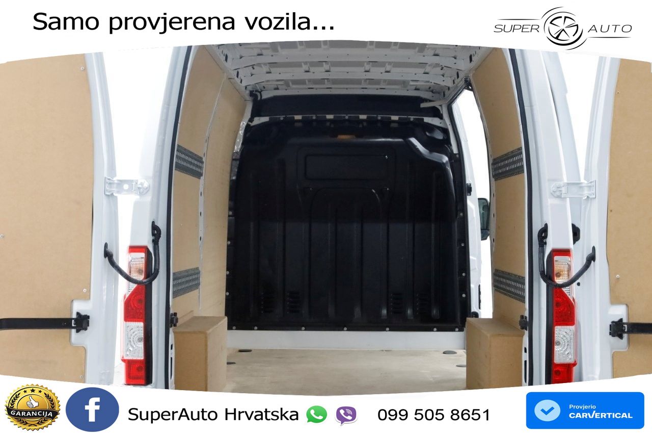Renault Master 136 KS