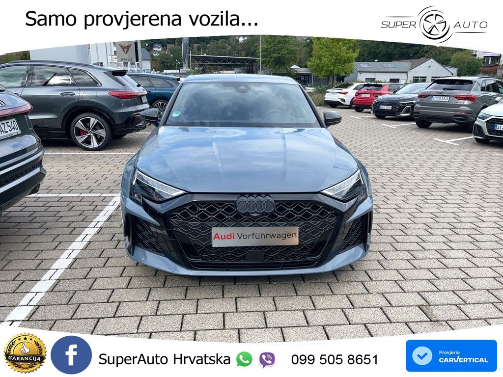 Audi RS3 Sedan 2.5 TFSI (400 KS) quattro S tronic LED+GR SJED+ACC
