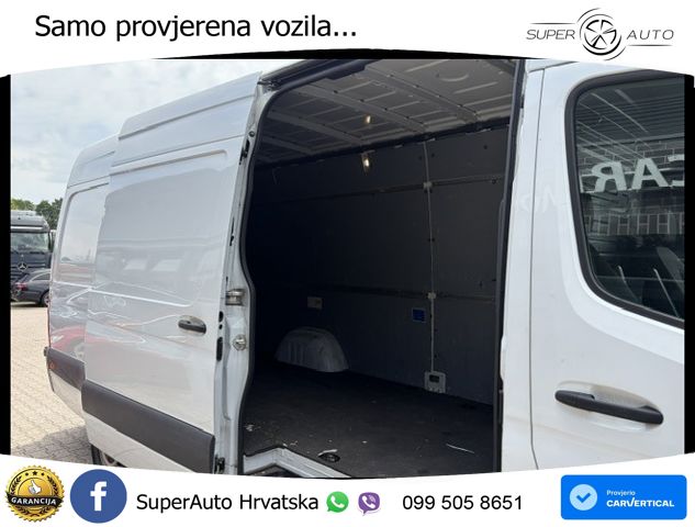 Mercedes-Benz Sprinter 150 KS