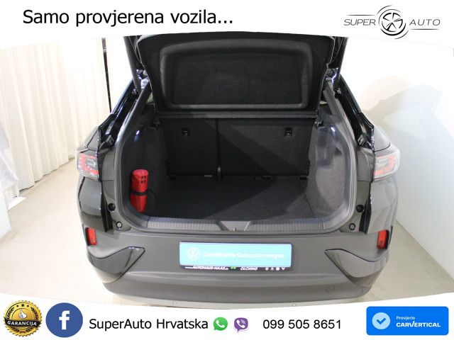 Volkswagen ID.5 Pure 55 kWh (170 KS) LED+GR SJED+ACC