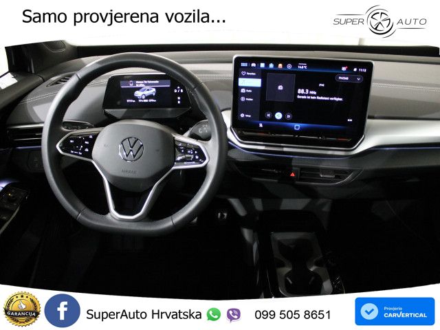 Volkswagen ID.5 Pure 55 kWh (170 KS) LED+GR SJED+ACC